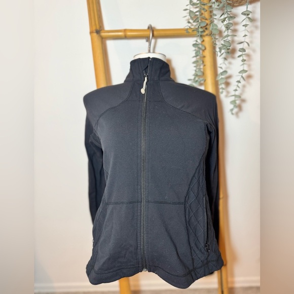 Lululemon Jacket - Picture 1 of 4